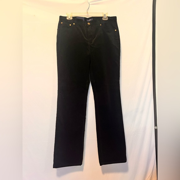 Chaps Women's Corduroy Pants Size 10 Slimming Fit Shape Black New - Picture 1 of 4